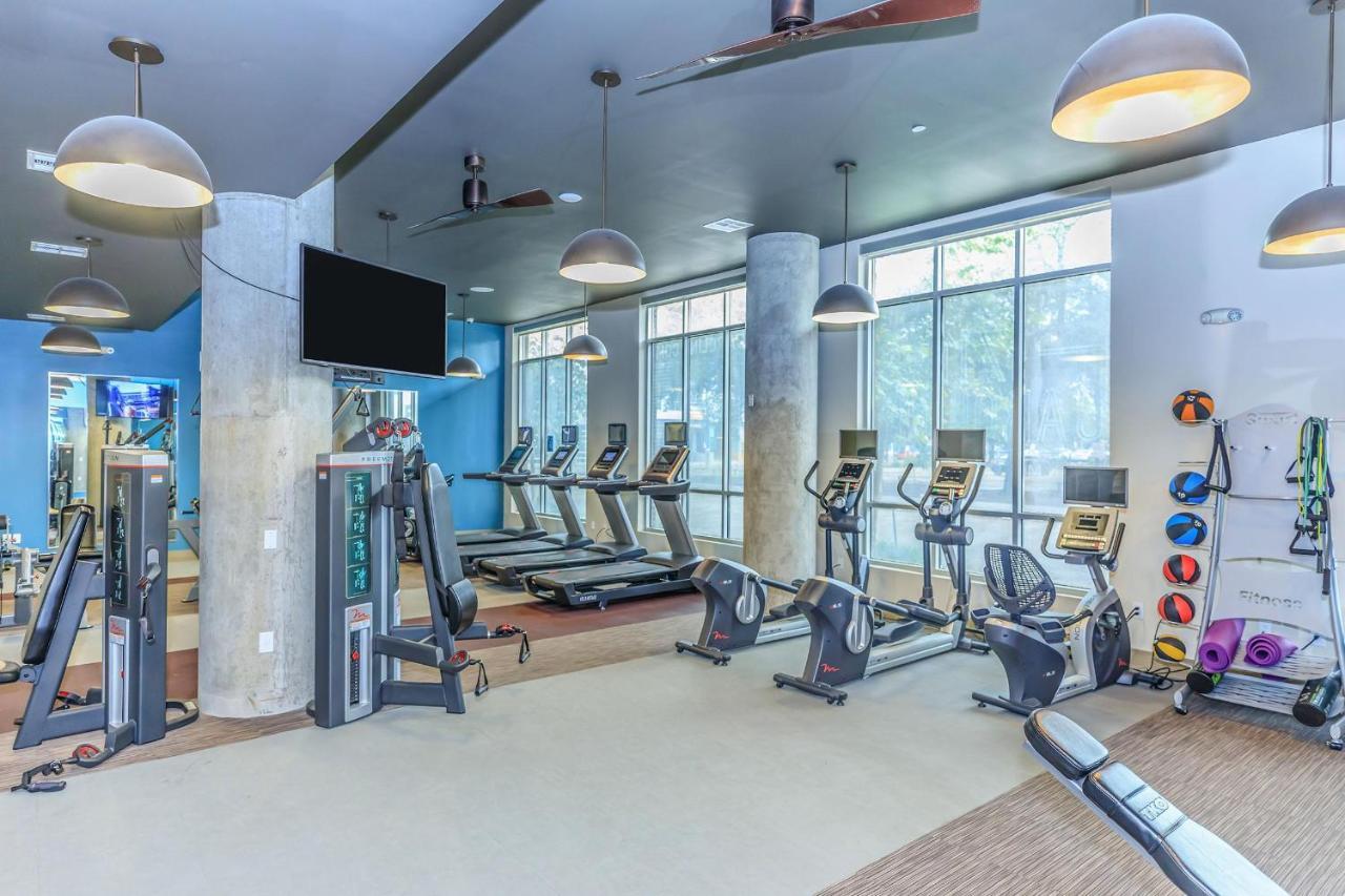 Penthouse Cool-Oasis-In-Houston-Rental Car Available-View-Great-Sleep 외부 사진